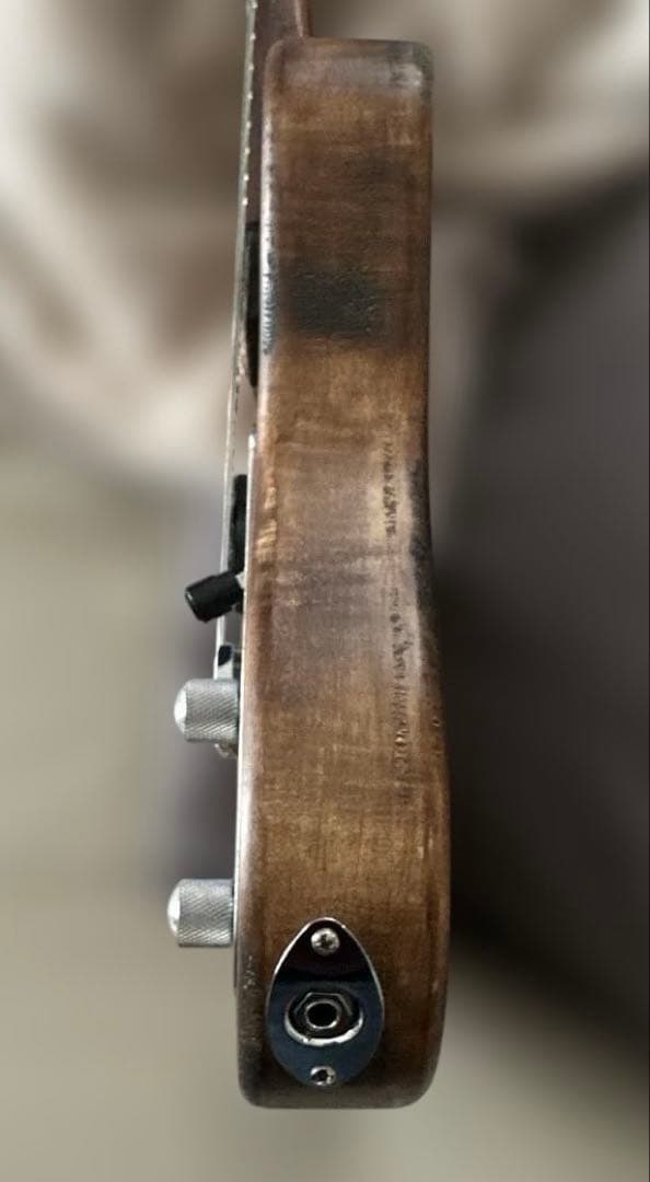 (中古) エレキギター　ブラウンウッドカラー　本体のみ