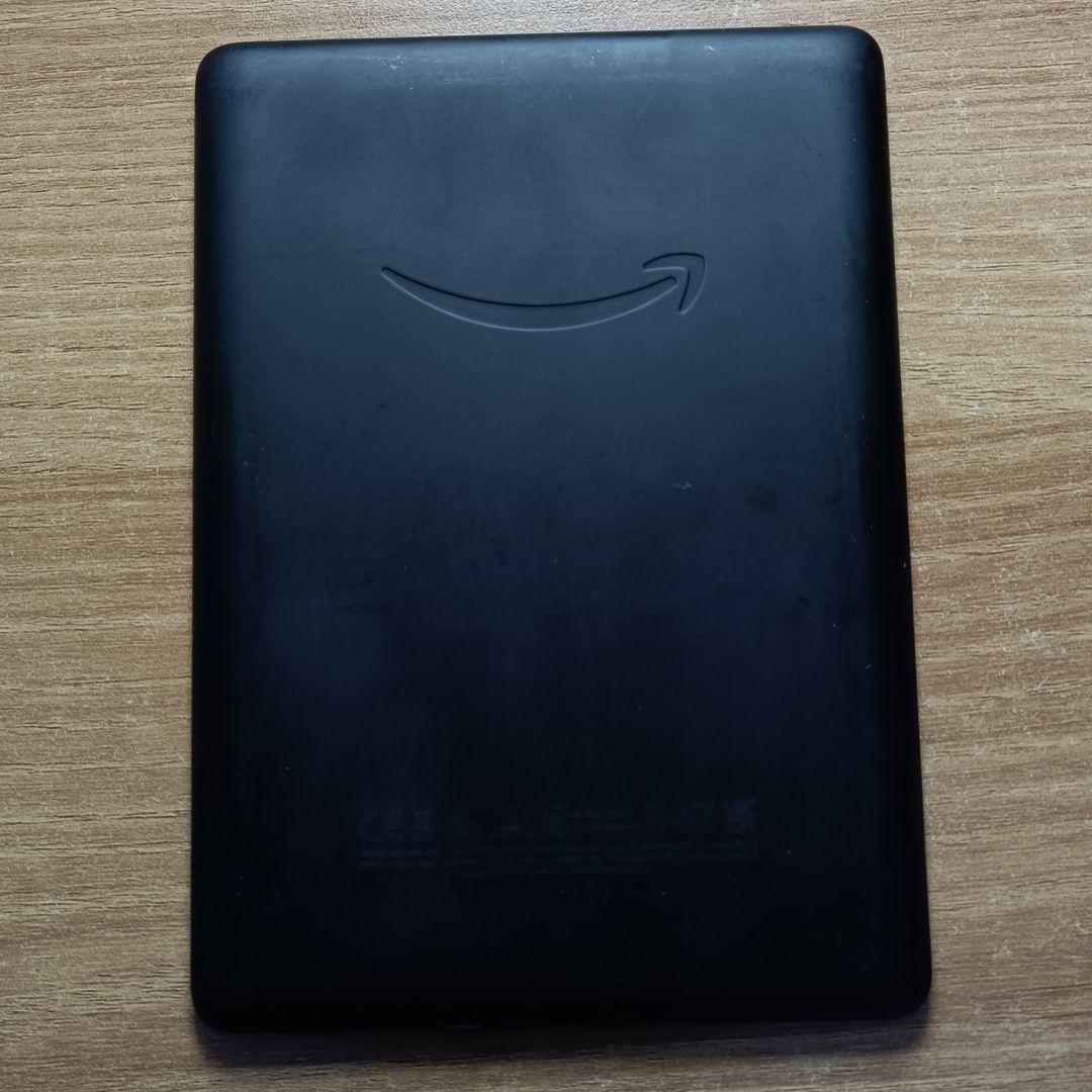 KIndle Paperwhite 第11世代 32GB 広告無し ケース付き