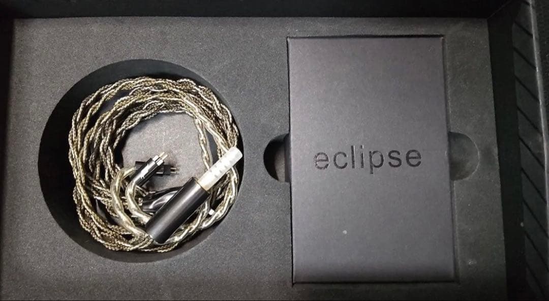 Melodic Artification Eclipse イヤホン　中古