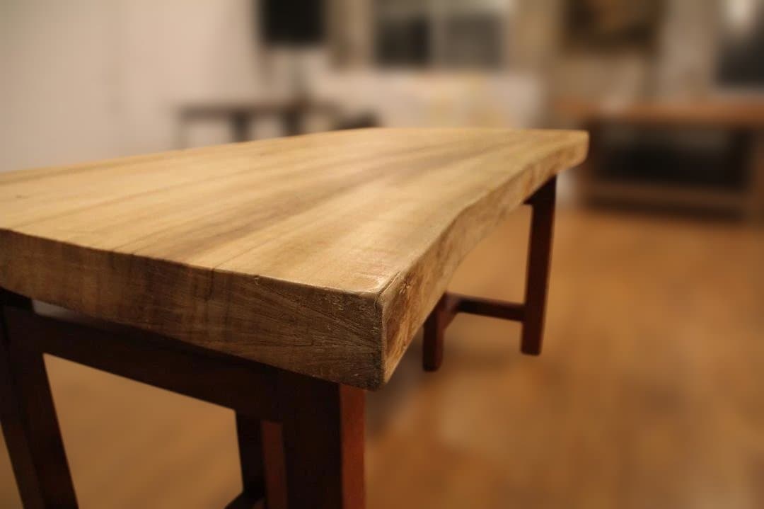 クスノキの一枚板／楠／くすのき