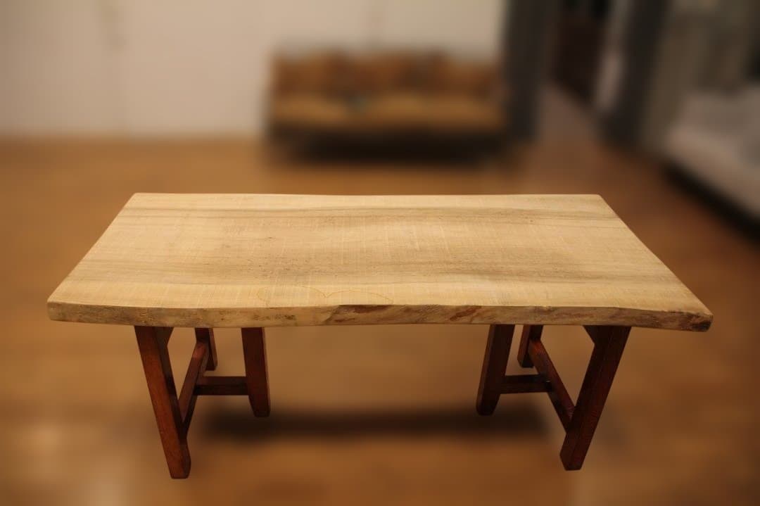 クスノキの一枚板／楠／くすのき