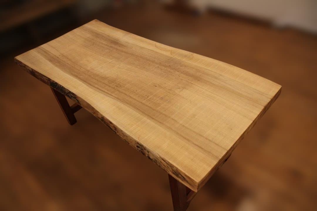 クスノキの一枚板／楠／くすのき