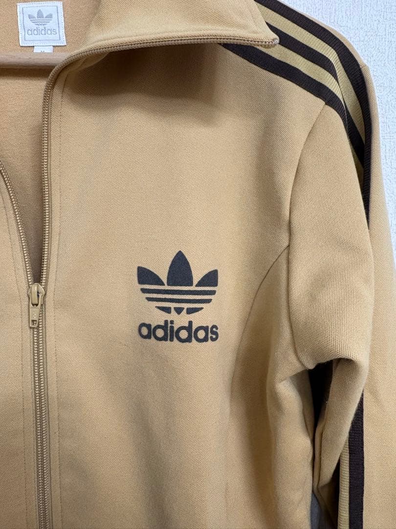 adidas トラックジャケット M ベージュ