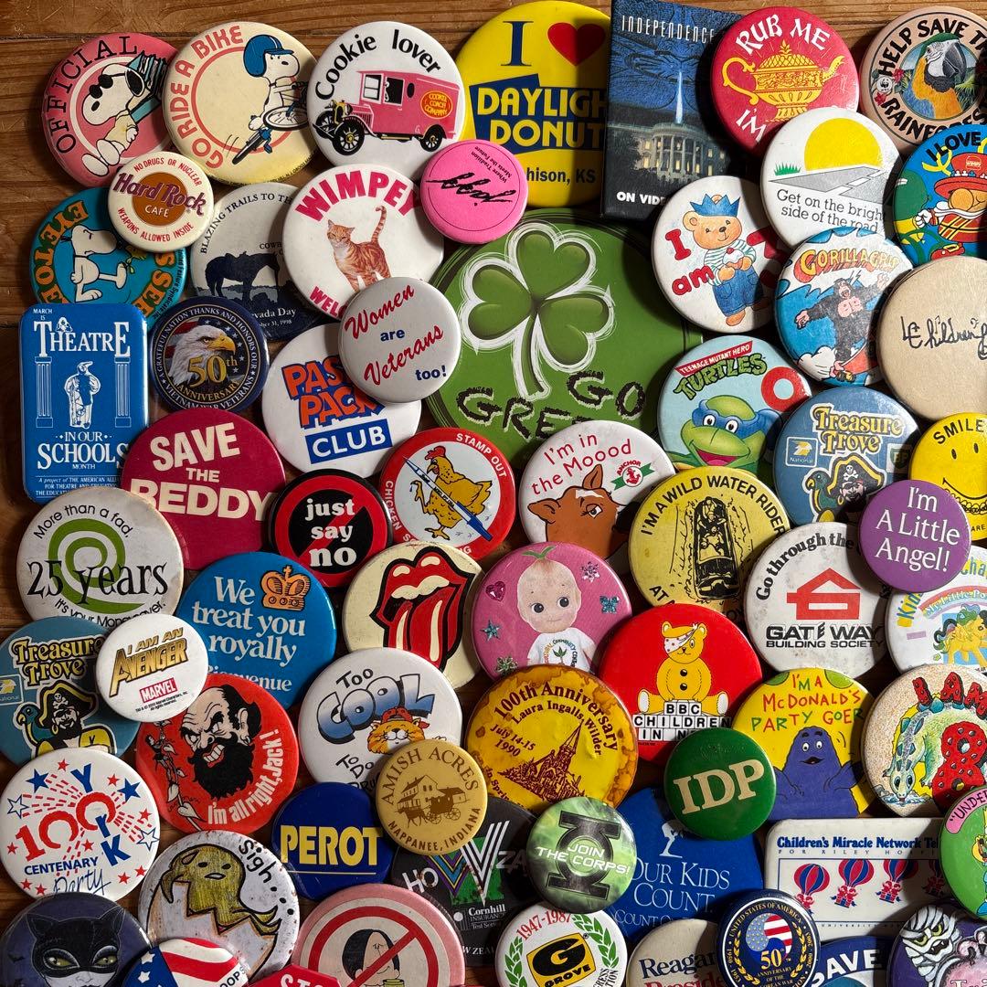 ヴィンテージ缶バッジ300個OVER ／US／UK VINTAGE