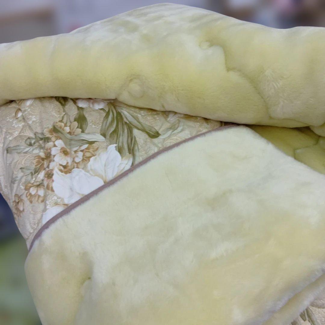 momoさん専用商品　2点セット トルマリン掛+もこもこ敷きパッド