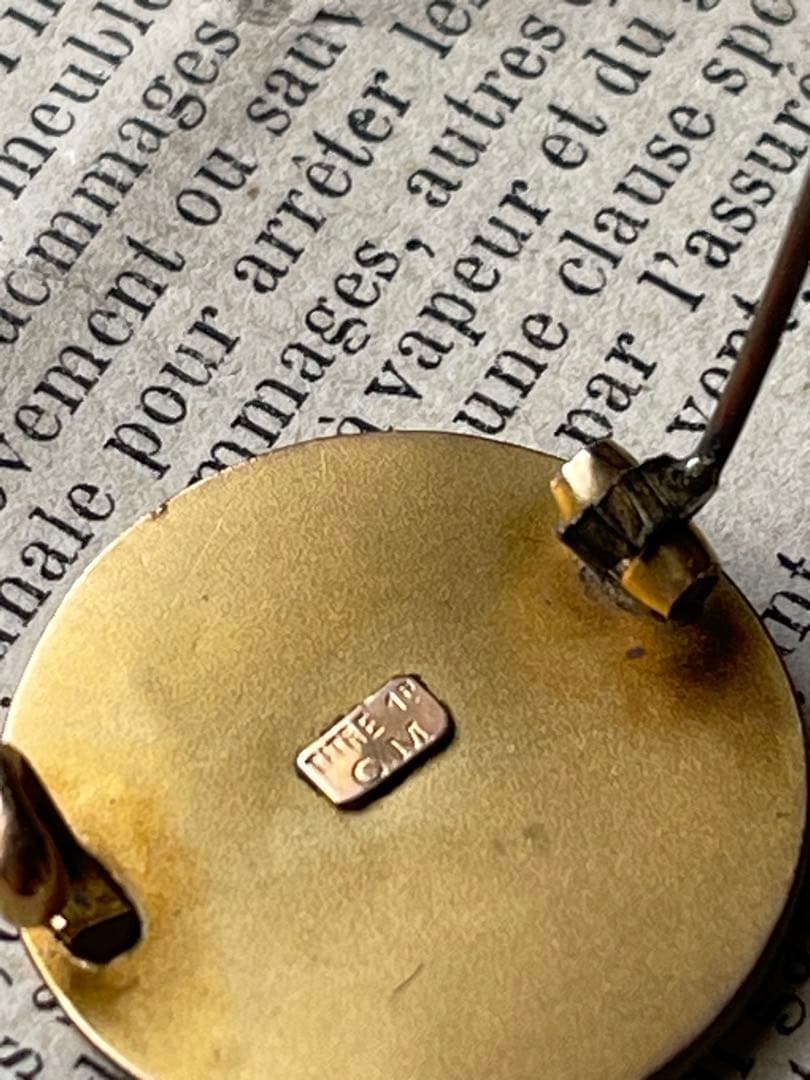 ジャンヌダルクのブローチ　フランスアンティーク　ゴールドプレートフィックス未使用