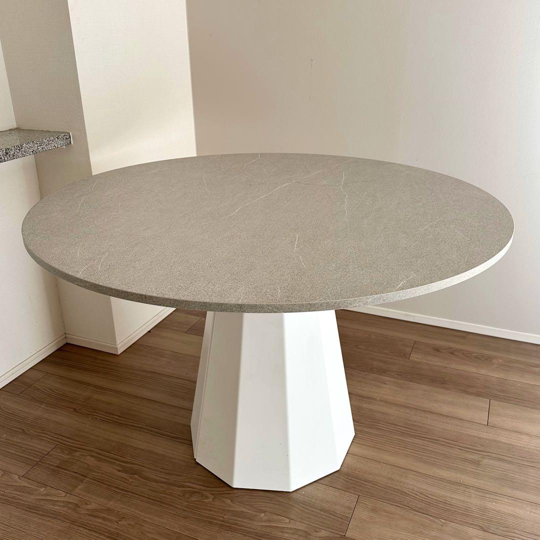 【美品】カリガリス コヌビア DIX ダイニングテーブル 丸テーブル