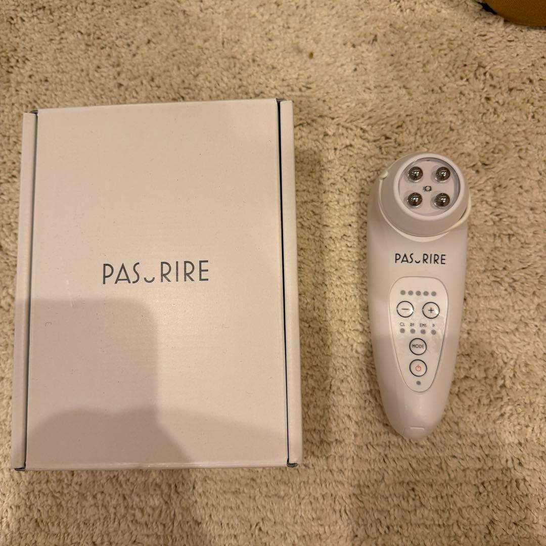 極美品　パスリル　PASURIRE 美顔器　田中みなみさん愛用