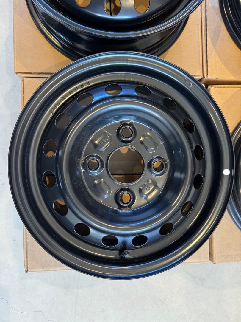 ダイハツ純正　アトレー　12インチ スチールホイール 4個セット