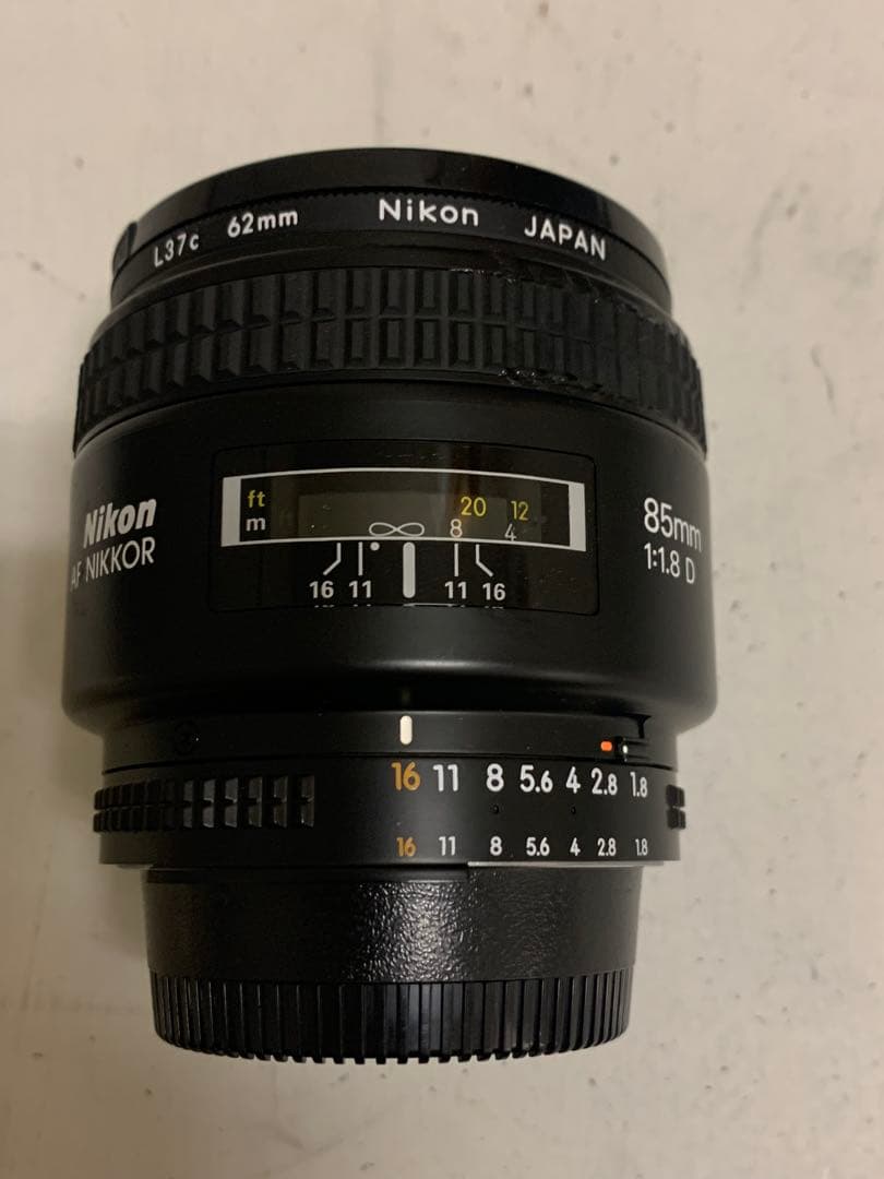 Nikon 単焦点レンズ　AF NIKKOR 85mm F1.8D