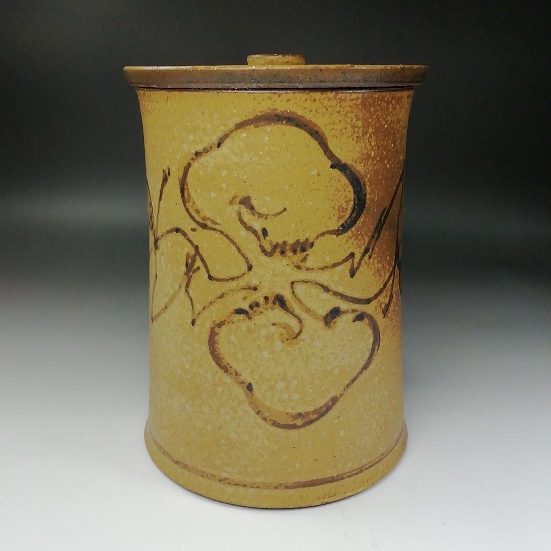 Ｔ２０２　水指　『灰釉　ツタノミ文』『和太守卑良(守弘)』　共箱　茶道具