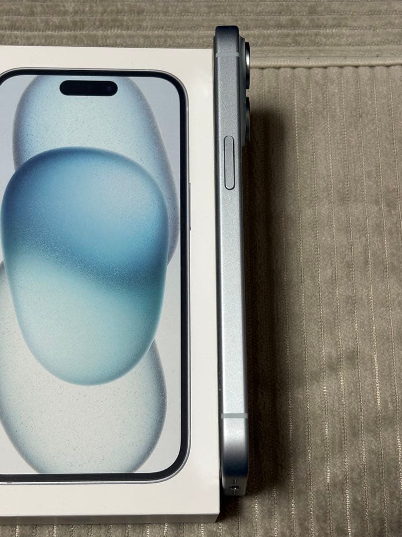 iPhone 15 ブルー 128GB 箱付き