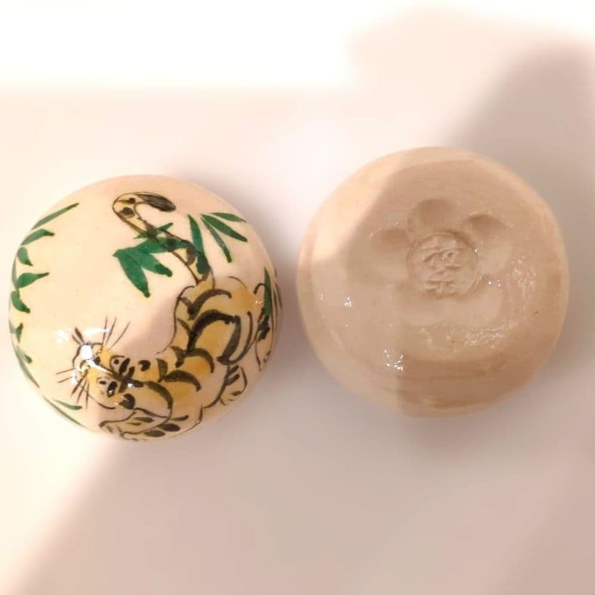 京焼 伊東桂楽 虎文 香合 共箱 茶道具　インテリア