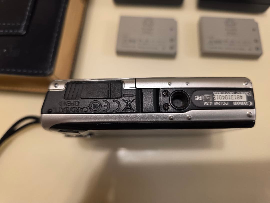 Canon IXY DIGITAL バッテリー2個 充電器2個付き