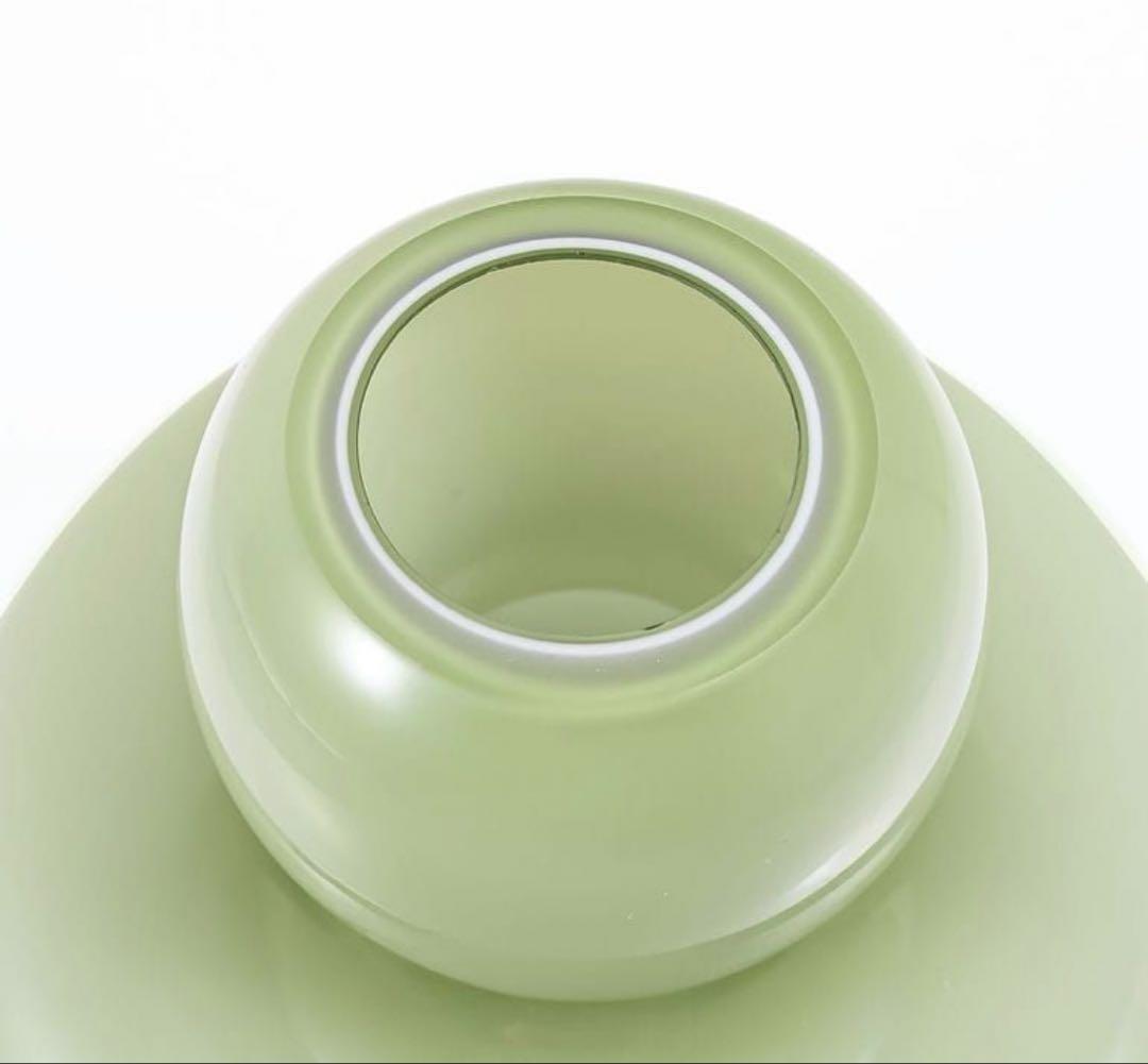 【美品】マリメッコ　marimekkoライトグリーン 丸型花瓶