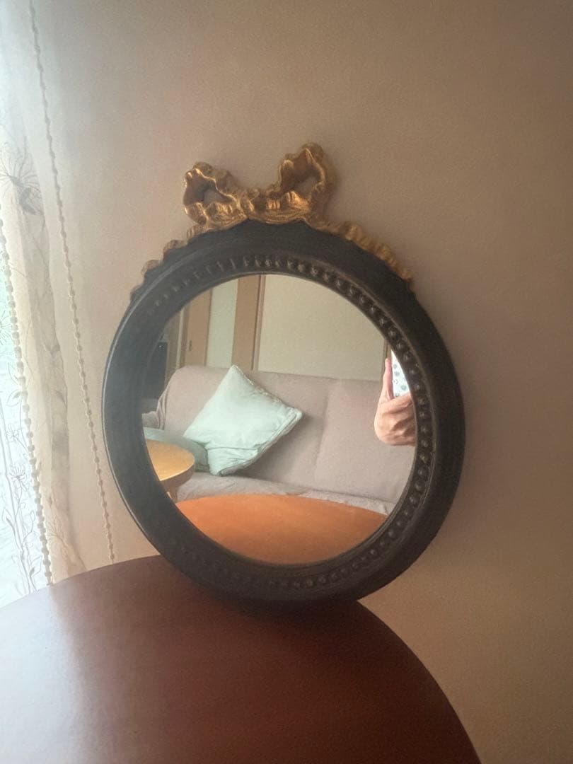 クアラントットノベルティミラー黒と金のリボン装飾