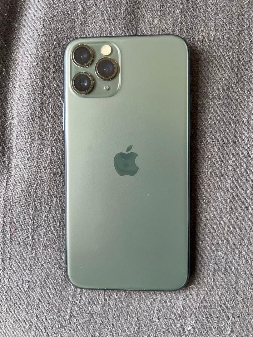Apple iPhone 11 Pro 256GB ミッドナイトグリーン
