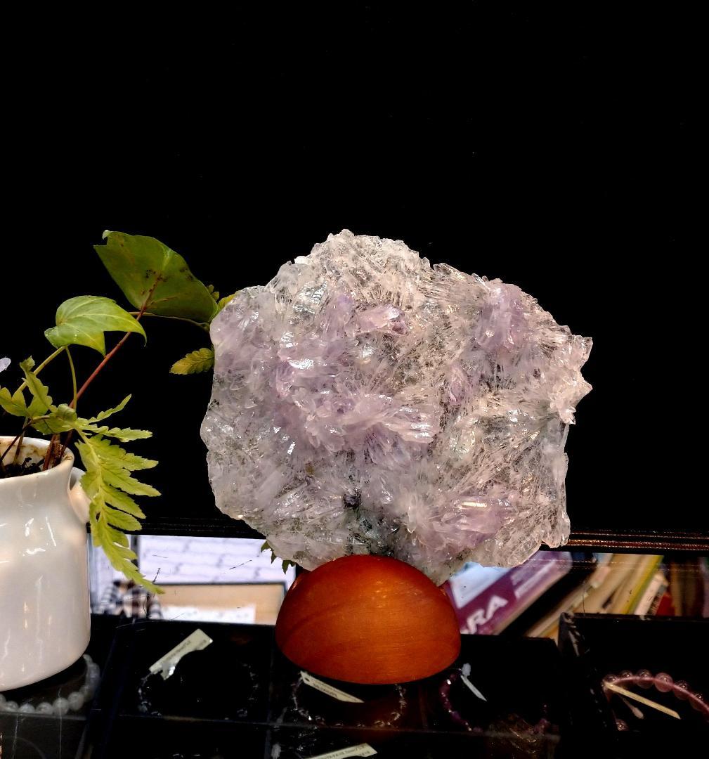 【珍石】　紫　フラワーアメジスト　173ｇ　小型　家庭円満　浄化　置物　美麗