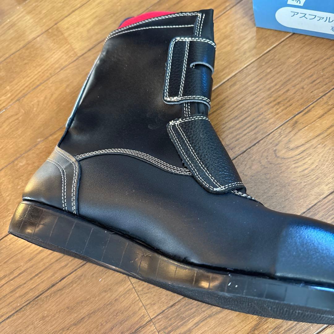 【新品】舗装工事用安全靴　26.5センチ　ノサック アスファルト舗装 安全靴