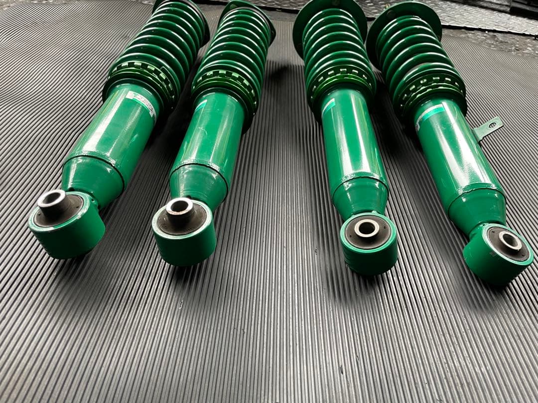 GRS200 AWS210 クラウン　TEIN 車高調