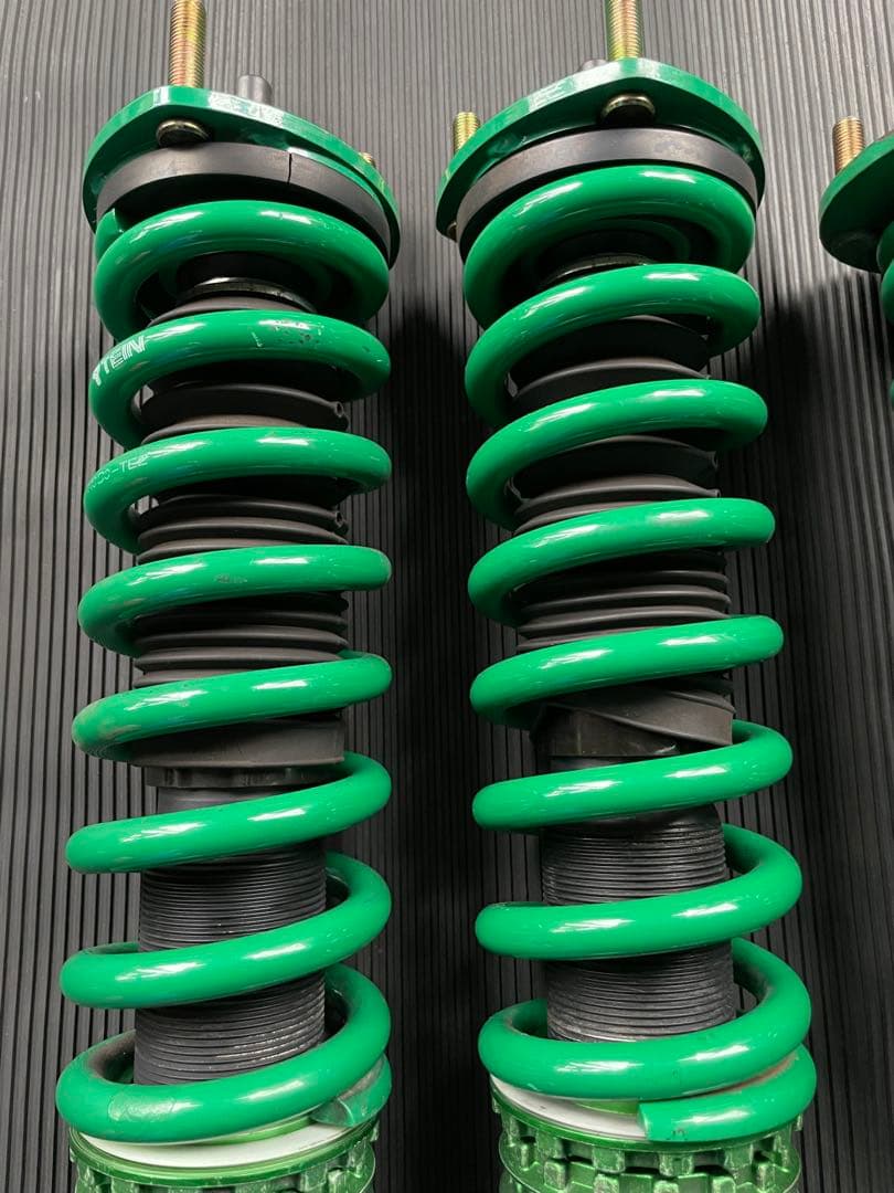 GRS200 AWS210 クラウン　TEIN 車高調