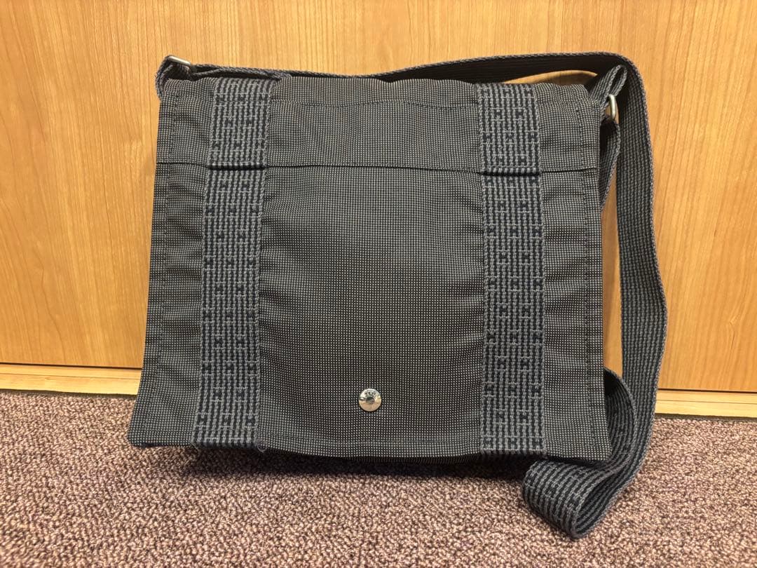 エルメス　エールライン　ショルダーバック　バサスPM グレー　キャンバス